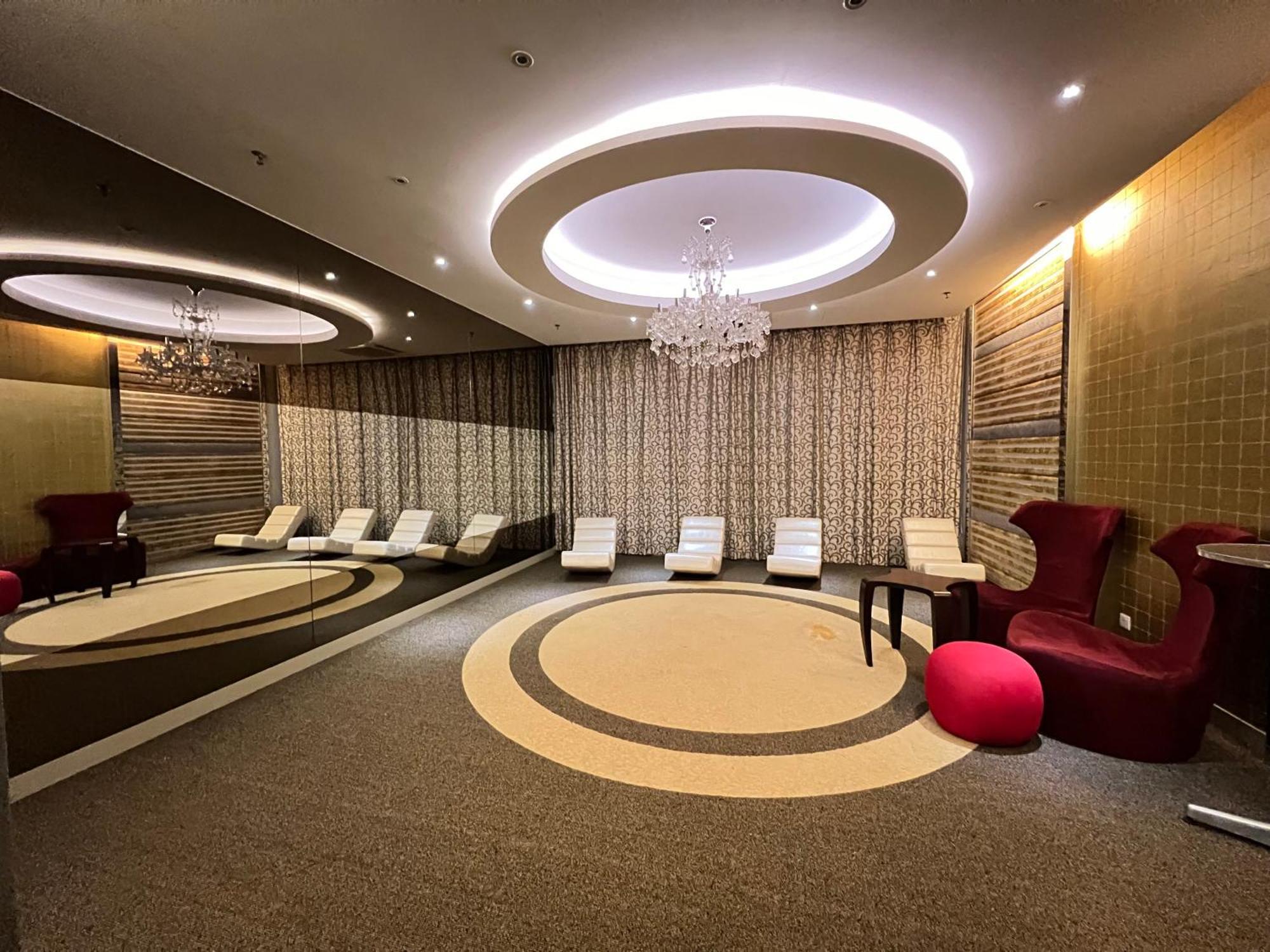 Regalia Suites & Residence By Enjoy Your Stay 쿠알라룸푸르 외부 사진